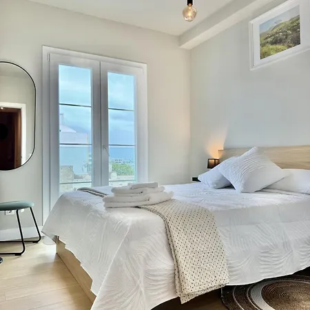 Casahost Courser * アレシフェ